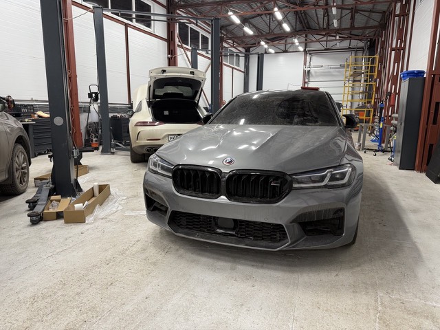 Ремонт пневмоподвески BMW в Москве - Аирматик Про