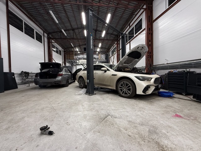 Ремонт и обслуживание пневмо подвески Mercedes-Benz в Москве - Аирматик Про